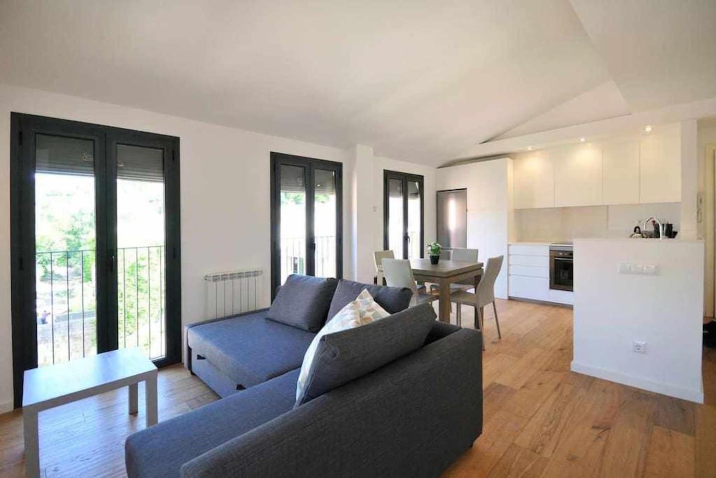 Stunning Apartment W Amazing Views In ז'ירונה מראה חיצוני תמונה